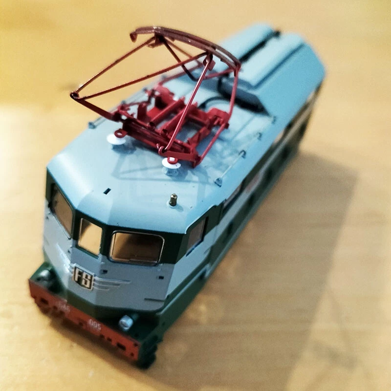 CARROZZA ROCO + PANTOGRAFO FS E 646 005 1:87 ORIGINALE MODEL FERROVIARIO - Immagine 1 di 1