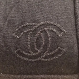 CHANEL Negro 100% Cachemira Tejido Falda Envoltura Falda CC Bordado Logo 40M 10 - Imagen 1 de 3