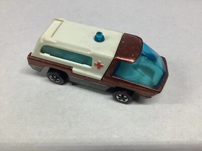 AMBULÂNCIA VINTAGE HOT WHEELS RED LINE 1970 - Imagem 1 de 4
