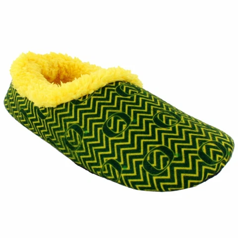 Oregon Ducks Comfy Feet Chevron Slip On Slippers Cover