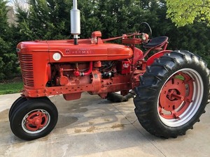 Farmall M Tractor 1943 Model 
