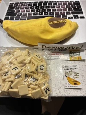 VINTAGE BANANAGRAMS TILE WORD GAME SUPER NICE CONDITION COMPLETE - Image 1 of 3