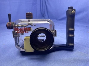 ikelite underwater housing Not Sure What Camera It fit Only # I Can Fine Is 2557 - Picture 1 of 13