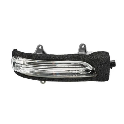 1 x Right Side Rear View Mirror Light 8173060120 For Land Cruiser URJ200 2012-18 - Image 1 of 4
