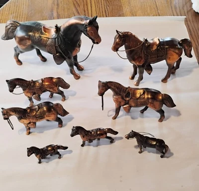 LOT OF 8 - Vintage Cast Pot Metal Horse Horse Figures w/ Copper/Bronze Finish! - Image 1 of 4