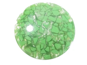 VINTAGE GREEN WITH MOSAIC DESIGN SILVER FLECKS LUCITE LARGE BUTTON - Picture 1 of 2