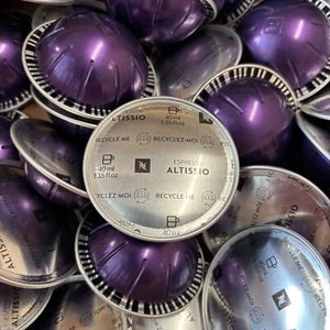 Nespresso Kapseln Vertuo, Altissio, Espressopads mittlerer Röstung 50 Ct GROSSPACKUNG/LOSE - Bild 1 von 4