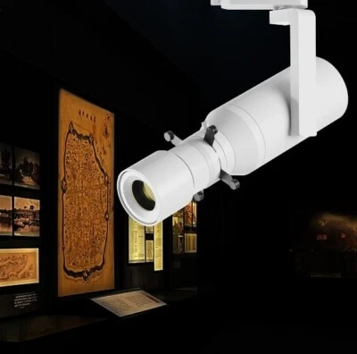 Foco de techo de museo/galería para obras de arte Foto 1 de 4