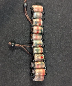 Pulsera Vintage Cuentas Vidrio Naranja Quemado y Verde Ejército 6.5 Ajustable - Imagen 1 de 3