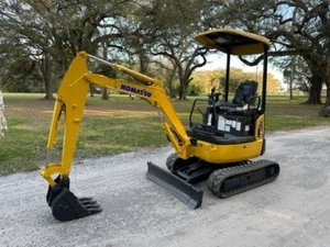 2006 KOMATSU PC18-2 MR MINI EXCAVATOR - PRE EMISSIONS - 2 SPEED - Picture 1 of 14