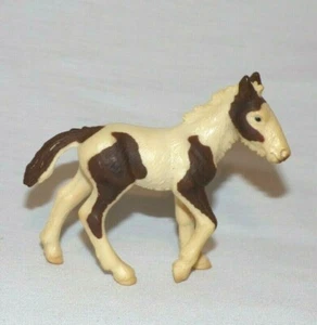 Schleich Horse Figurine Toy White Brown Spots Miniature Farm Animal Baby Colt - Picture 1 of 4