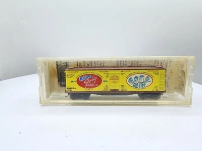 Micro Trains N Scale 47990 Kadee Anniversary 1976 40' Wood Reefer Limited Run - Image 1 of 4