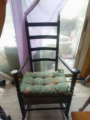Vintage Shaker Rocking Chair - Image 1 of 4