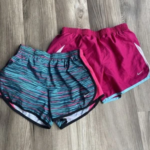 NIKE DRI-FIT Size L Girls Pink Drawstring Stretch Lined Running Shorts 2 Pairs - Picture 1 of 4