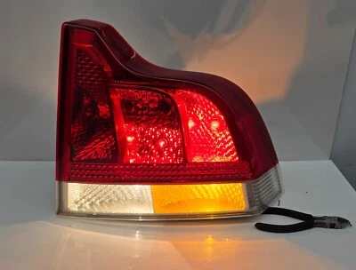 05-09 Volvo S60 RIGHT Passenger RH Rear Tail Light Assembly 30655369 - Imagem 1 de 4