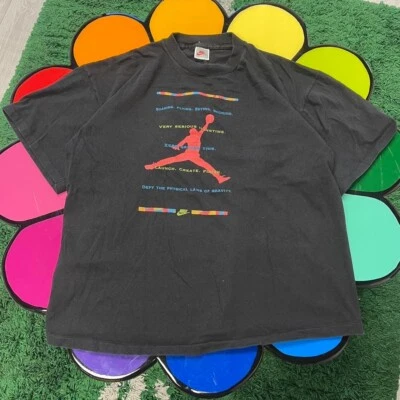 复古耐克 Michael Jordan 芝加哥公牛队“Soaring Flying Skying Scoring”T恤 — 第 1/4 张图片