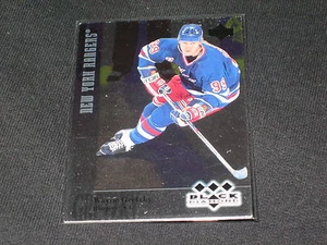 WAYNE GRETZKY RANGERS STAR GENUINE AUTHENTIC LIMITED EDITION HOCKEY CARD SAMPLE - Picture 1 of 2