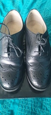 Zapatos retro Oxford punta de ala para mujer  Foto 1 de 4