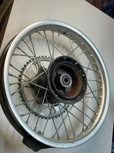 Rueda trasera Honda XR200R 1984 XR 200 R 17 x 1,85 - Imagen 1 de 10