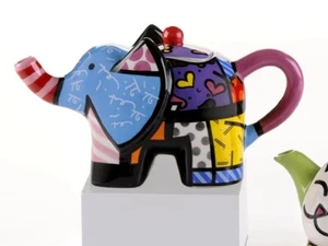 ROMERO BRITTO MINI ELEPHANT TEAPOT * NEW * - Picture 1 of 10