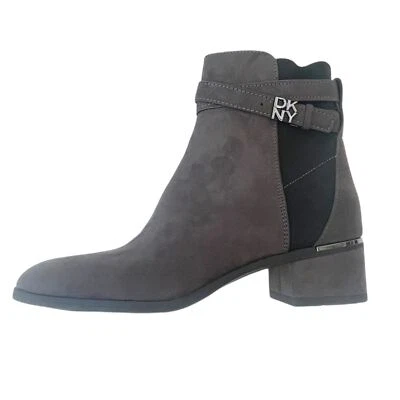 Bota DKNY cinza camurça tornozelo dentro zíper bloco salto tamanho 7 couro vegano NOVA  - Imagem 1 de 4