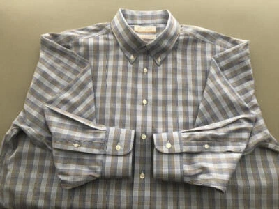 ROUNDTREE & YORKE Gold Label  Blue White Navy Plaid Cotton Pinpoint  17½ 33 - Image 1 of 4