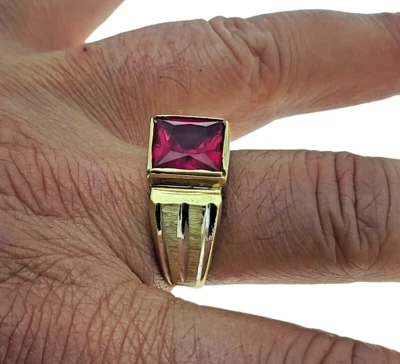 Novo anel masculino quadrado vermelho pedra CZ sólido ouro amarelo 14k real 7,4 gramas tamanho 10,5 - Imagem 1 de 4