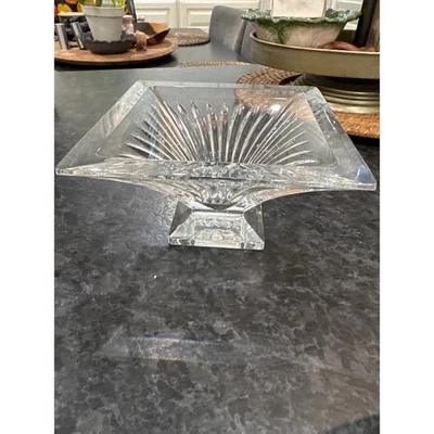 "Cuenco pedestal de cristal Waterford Clarion 6"" cuadrado descontinuado firmado Irlanda" Foto 1 de 4
