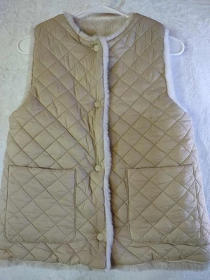 Zara Reversible Sherpa Lined Vest Youth Size 11/12 - Image 1 of 4