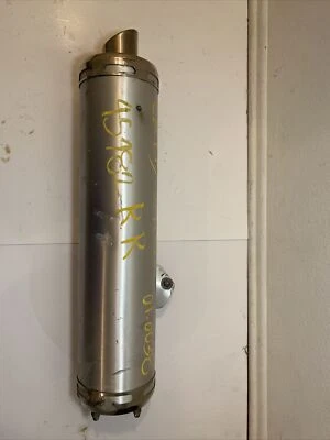 2004 SUZUKI GSXR600 OEM EXHAUST PIPE MUFFLER SLIP ON CAN SILENCER STOCK - Image 1 of 4