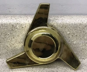 3 Bar/Ear Swept Cut Gold Knock Off Spinner Cap for Lowrider Wire Wheels | Single - Picture 1 of 7