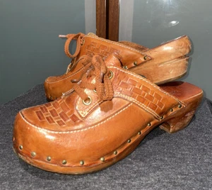 Zuecos QualiCraft De colección Años 70 Cuero Marrón Madera Mulas Deslizantes Mujer 6 - Imagen 1 de 8