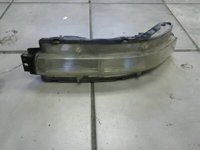 06-08 Nissan 350Z Luz de reversa derecha Señal de giro Carcasa 26550-CD01A Foto 1 de 4