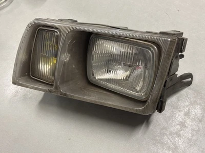 Mercedes W126 Scheinwerfer Links Original BOSCH LE1757A US-Modell - Bild 1 von 4