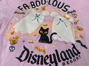 Camicia Halloween Disneyland FA-BOO-LOUS Topolino e Minnie Fantasma 2025 Taglia L Nuova con etichette NUOVA - Foto 1 di 10