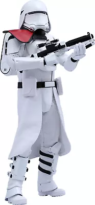 First Order Snow Trooper Officer VII MMS Figure Hot Toys NEW 902552 - Image 1 of 4