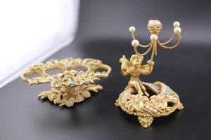 Vintage signed Mirella Cherub Gilt Metal Faux Pearl Ring & Lipstick Stand - Picture 1 of 12