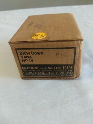 Válvula de soplado a presión McDonnell & Miller No. 14 Foto 1 de 3