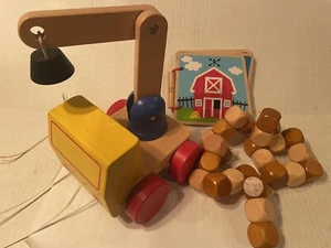 Lot Of 3 Wooden Toys. String Of Blocks, Wooden Book, And Wooden Pull Truck - Picture 1 of 6