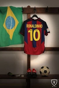 Barcelona Home Shirt 2003/04 RONALDINHO #10 (M) - Picture 1 of 9