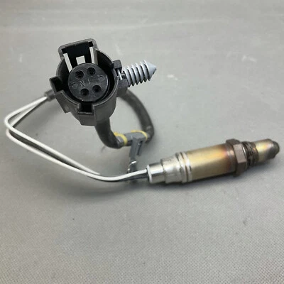 OE Bosch Oxygen Sensor O2 13674 Downstream For CHRYSLER VOYAGER DODGE CARAVAN - Image 1 of 4