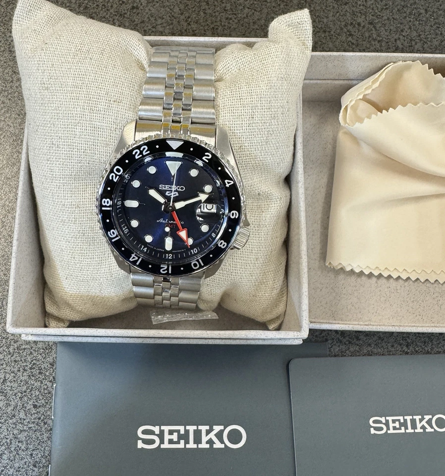 Seiko 5 Sports Blue Men's Watch - SSK003