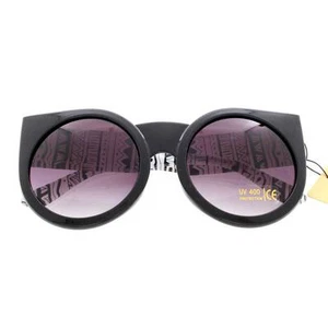New Womens Oversized Round Cat Eye Trendy Fashion Side Print Sunglasses P6050 - Picture 1 of 12
