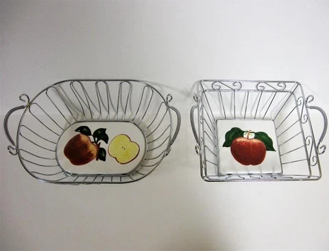 2 Metal Chrome Baskets with Apple Ceramic Tile Bottoms Decorative Napkins Fruit Cover