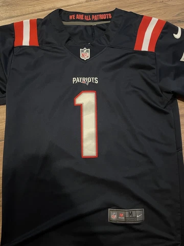 Cam Newton Patriots Stitched Jersey M Cover