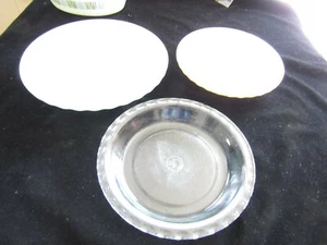 Vintage Pyrex Mixed Pie Plates - Bild 1 von 5