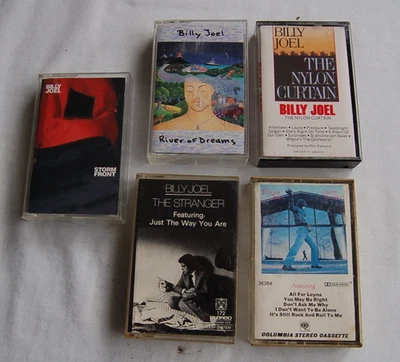 Lot of 5 Billy Joel Cassette Tapes, See Description Foto 1 de 4