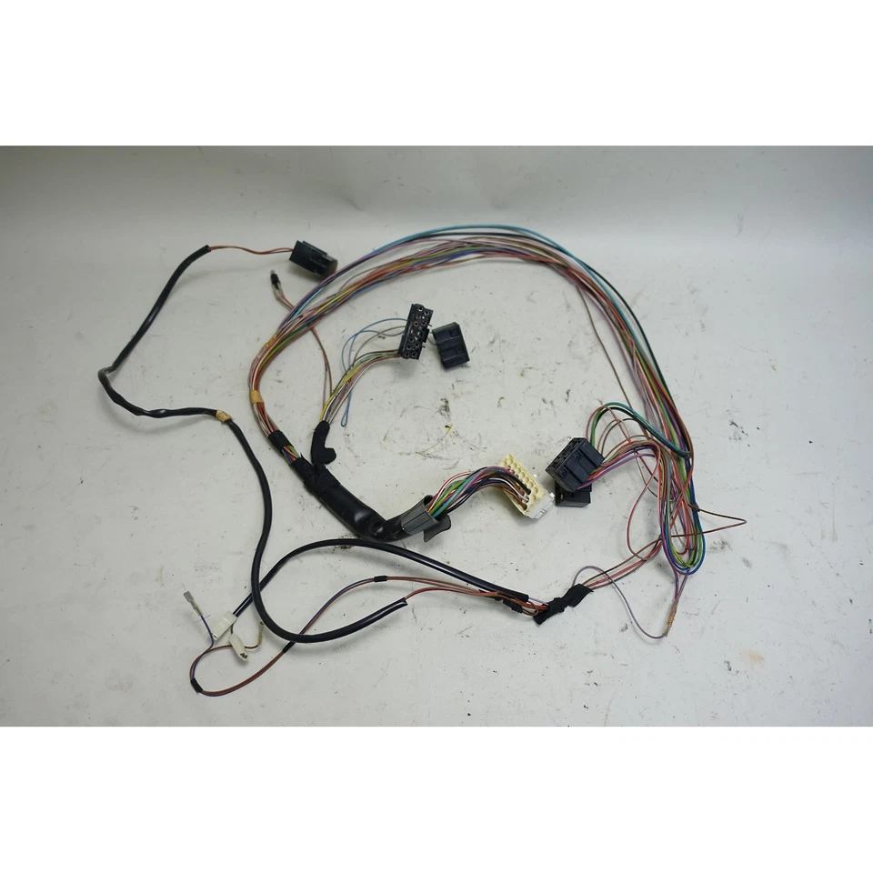  Sección de arnés de cableado eléctrico serie 3 BMW E30 1988-1993 para salpicadero OEM Foto 1 de 3