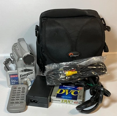 Canon ZR600 Mini DV Digital CamCorder with Accessories Working Excellent! - Image 1 of 4