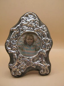 London 1983 Ornate Sterling Silver Photo Frame With Cherub Detailing - Picture 1 of 6